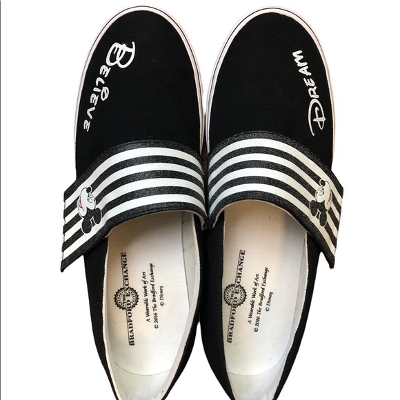 Disney Casual Slip-on Shoes Mickey Mouse - Picture 6 of 16